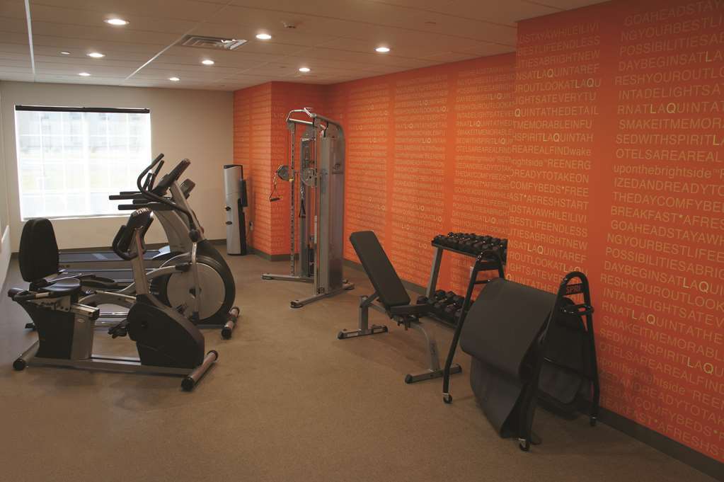 La Quinta By Wyndham Cullman Hotel Facilities photo
